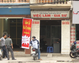 tuyen dung lua dao tren mang