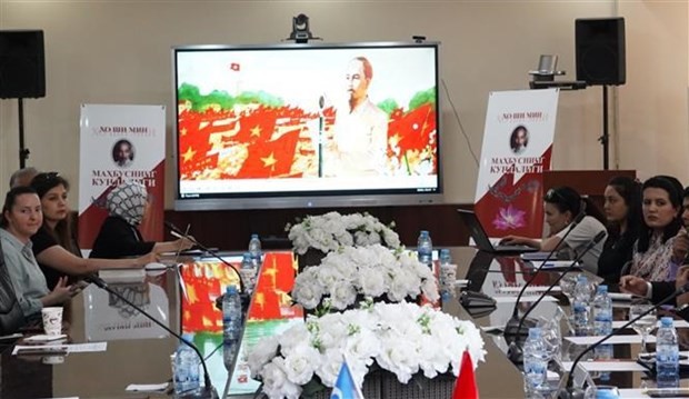 Uzbek version of Ho Chi Minh’s prison diary published