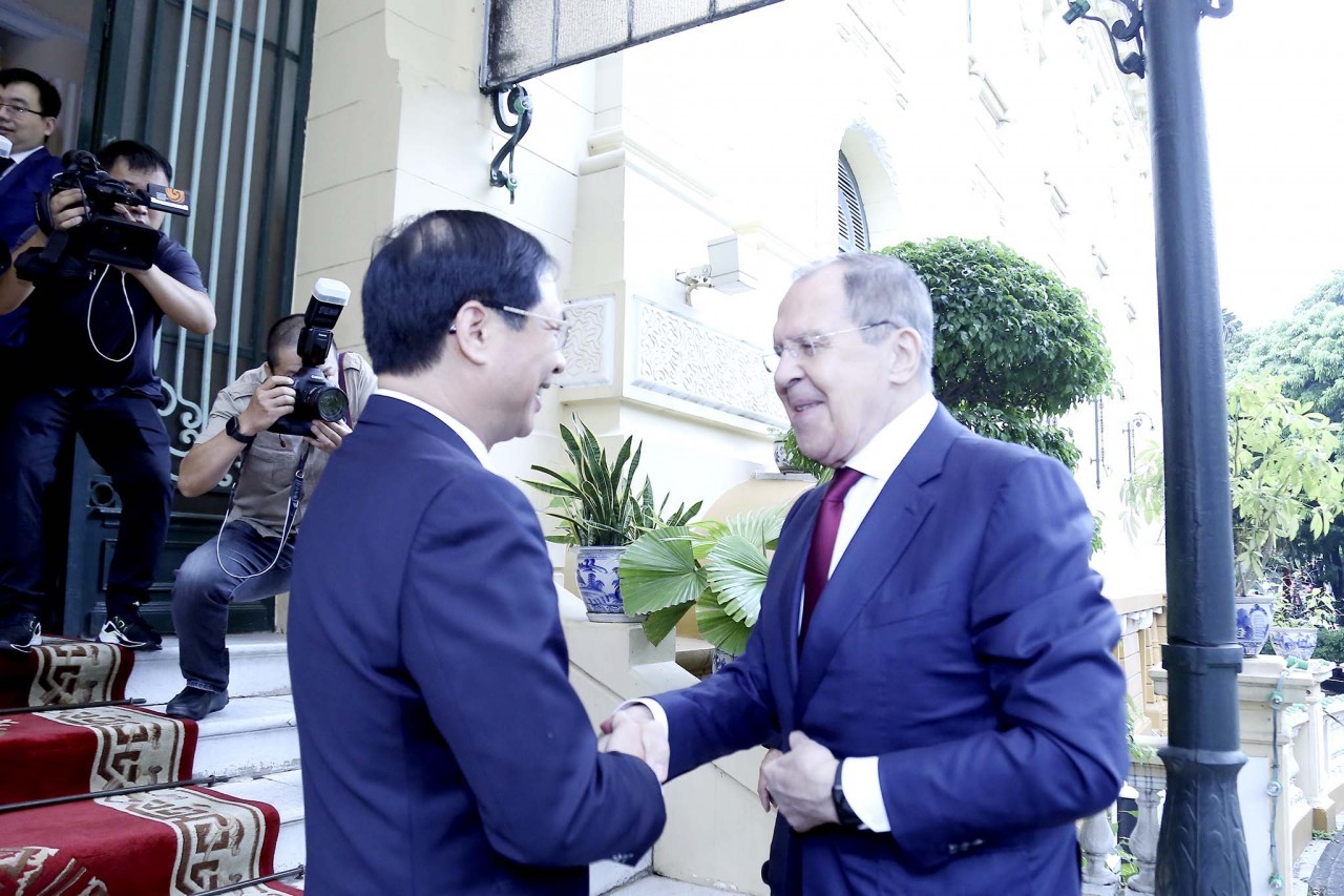 Russia always one of leading important partners of Vietnam: Foreign Minister