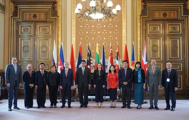 ASEAN, UK reaffirm commitment to strengthen cooperation at first AUKSOM