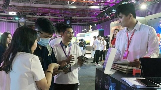 Blockchain Global Day 2022 exhibition kicks off in HCM City