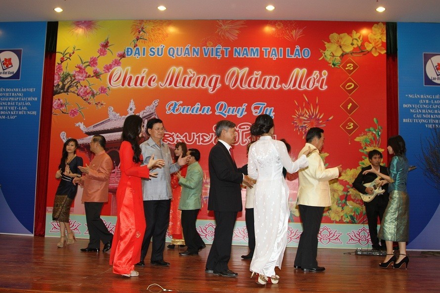 Ho Huu Thoi- the composer of Vietnam-Laos love-song