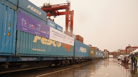 Vietnam - Russia sea, rail transport routes connected