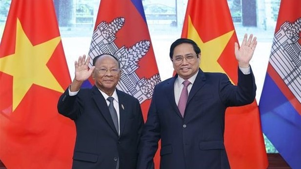 PM Pham Minh Chinh meets Cambodian NA President in Hanoi