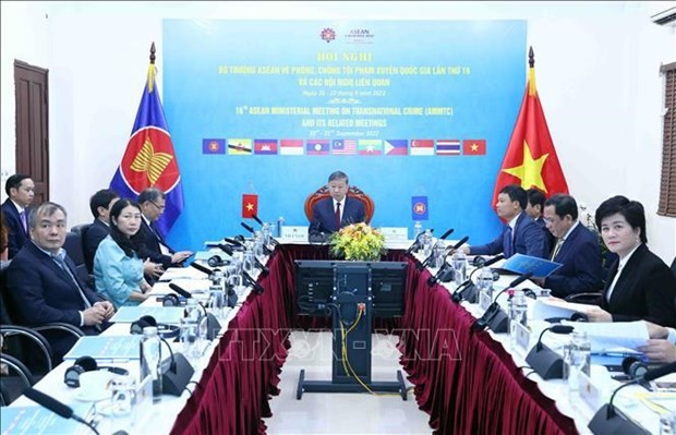 Vietnam vows to support ASEAN efforts to tackle transnational crime