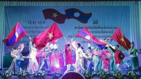 Vietnam-Laos ties an invaluable asset: Lao newspaper