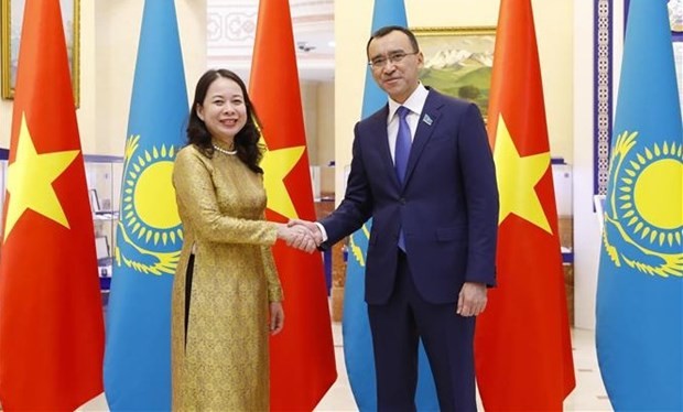 Vietnam treasures sound traditional friendship with Kazakhstan: Vice President