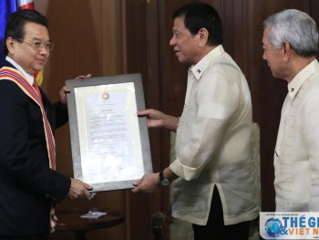 Đại sứ Trương Triều Dương được Tổng thống Philippines trao tặng huân chương cao quý
