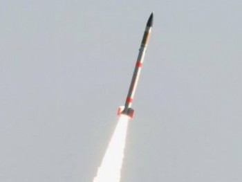 Nhật Bản phóng tên lửa chở vệ tinh nhỏ nhất thế giới