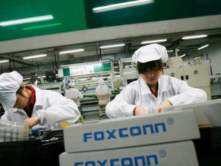 Foxconn sẽ xây nhà máy sản xuất màn hình cho iPhone tại Mỹ