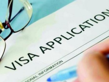 Mỹ siết chặt kiểm tra an ninh với người xin thị thực nhập cảnh