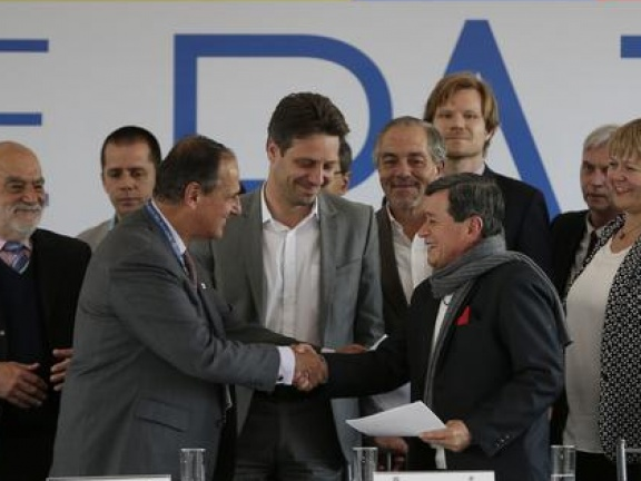 Chính phủ Colombia và ELN khép lại ngày đàm phán đầu tiên