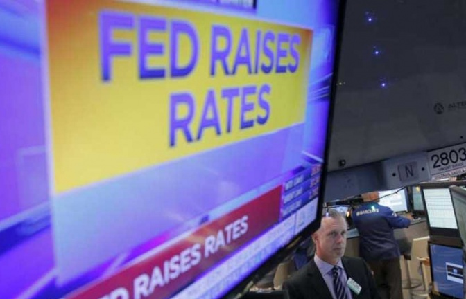 Mỹ: Kinh tế tăng vượt dự báo, cơ hội cho Fed nâng lãi suất