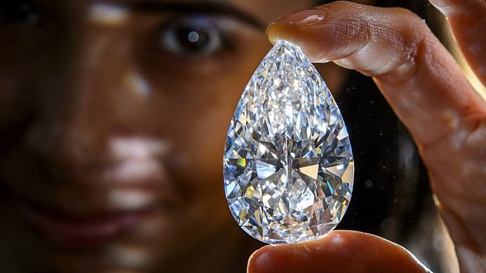 Các công nhân tại một mỏ kim cương ở Angola đã tìm thấy hai viên kim cương có trọng lượng lên tới hơn 100 carat. (Nguồn: Africa Briefing)
