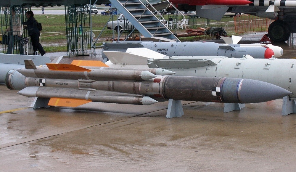 Kh-31P là tên lửa siêu thanh trang bị cho không quân Nga. Để tiêu diệt được hệ thống radar điều khiển của đối phương. (Nguồn: MWM)