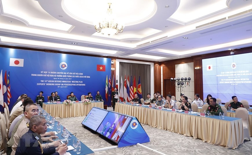 Vietnam, Japan co-chair 14th meeting of EWG on peacekeeping operations