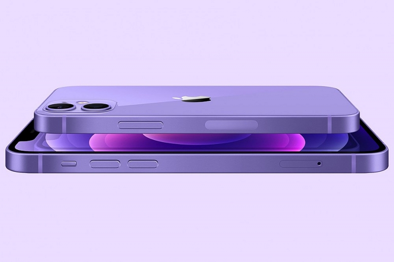 iPhone 12 màu tím - Tại sự kiện lần này, Apple đã giới thiệu một phiên bản iPhone 12 màu tím hoàn toàn mới. Theo đó, phiên bản màu tím sẽ được bán ra từ ngày 30/4. Như vậy, dòng sản phẩm iPhone 12 sẽ có tổng cộng 6 phiên bản màu sắc khác nhau bao gồm đen, trắng, đỏ, xanh dương, xanh lá và tím.