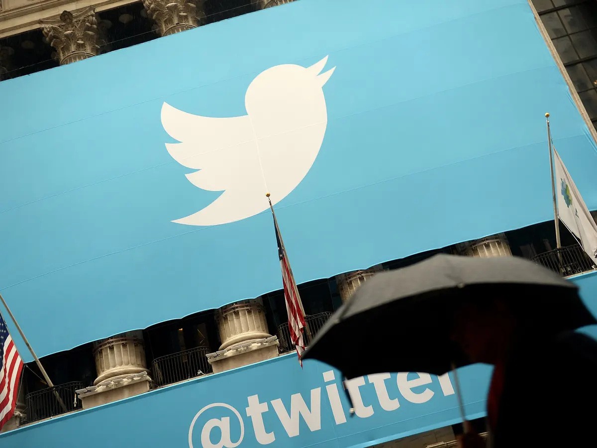 Mạng xã hội Twitter là mảnh đất màu mỡ của nhiều đối tượng lan truyền một cách chóng mặt các thông tin sai lệch, đặc biệt là về xung đột Nga-Ukraine. (Nguồn: AFP)