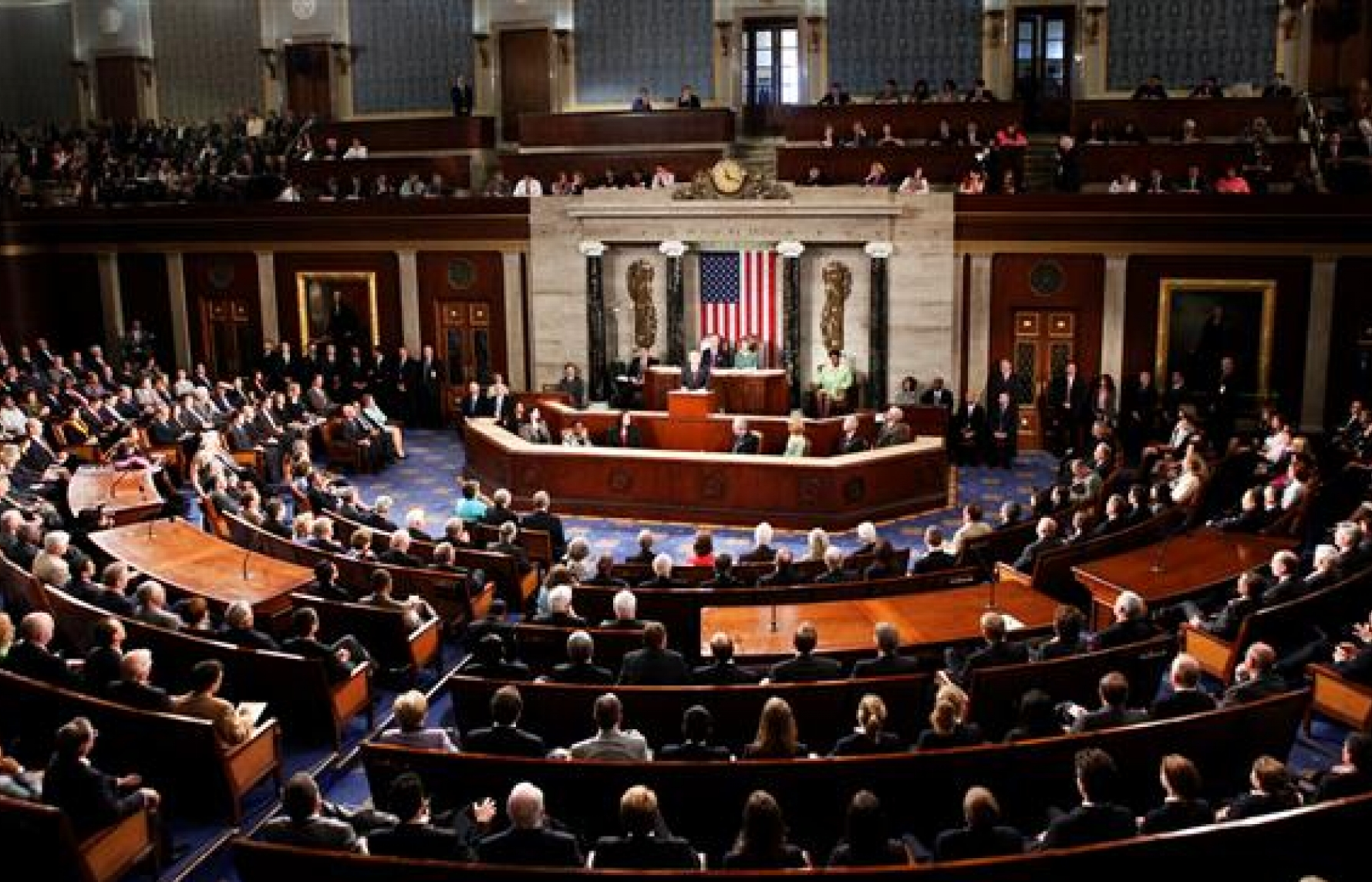 Hạ viện Mỹ thông qua dự thảo ngân sách quốc phòng