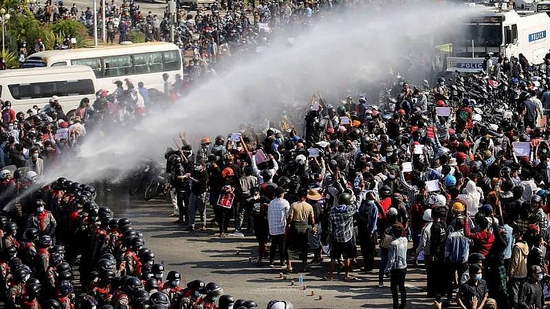 Đại hội đồng LHQ cân nhắc kêu gọi cấm vận vũ khí đối với Myanmar. (Nguồn: AFP)