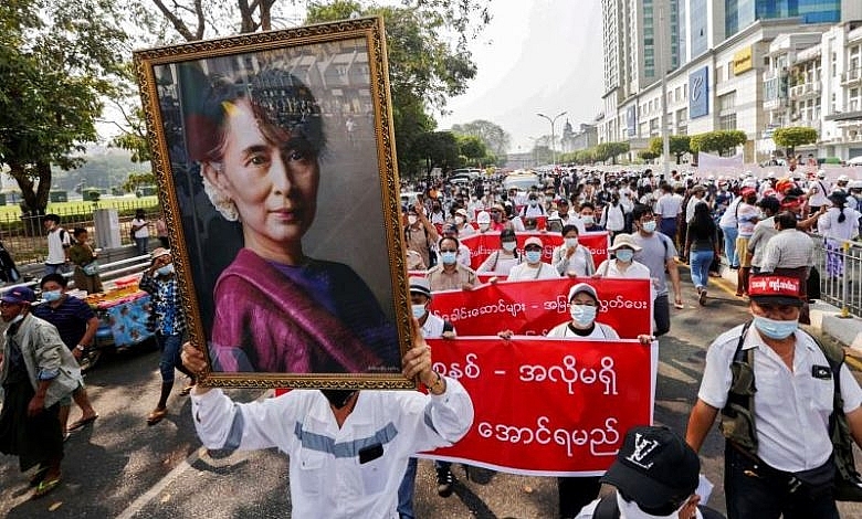 Ủy ban Bầu cử Thống nhất (UEC) do chính quyền quân sự tại Myanmar chỉ định sẽ giải tán đảng Liên đoàn quốc gia vì dân chủ (NLD) của bà Aung San Suu Kyi với lý do mà họ cho là gian lận trong cuộc bầu cử quốc hội hồi tháng 11/2020. (Nguồn: EFE)