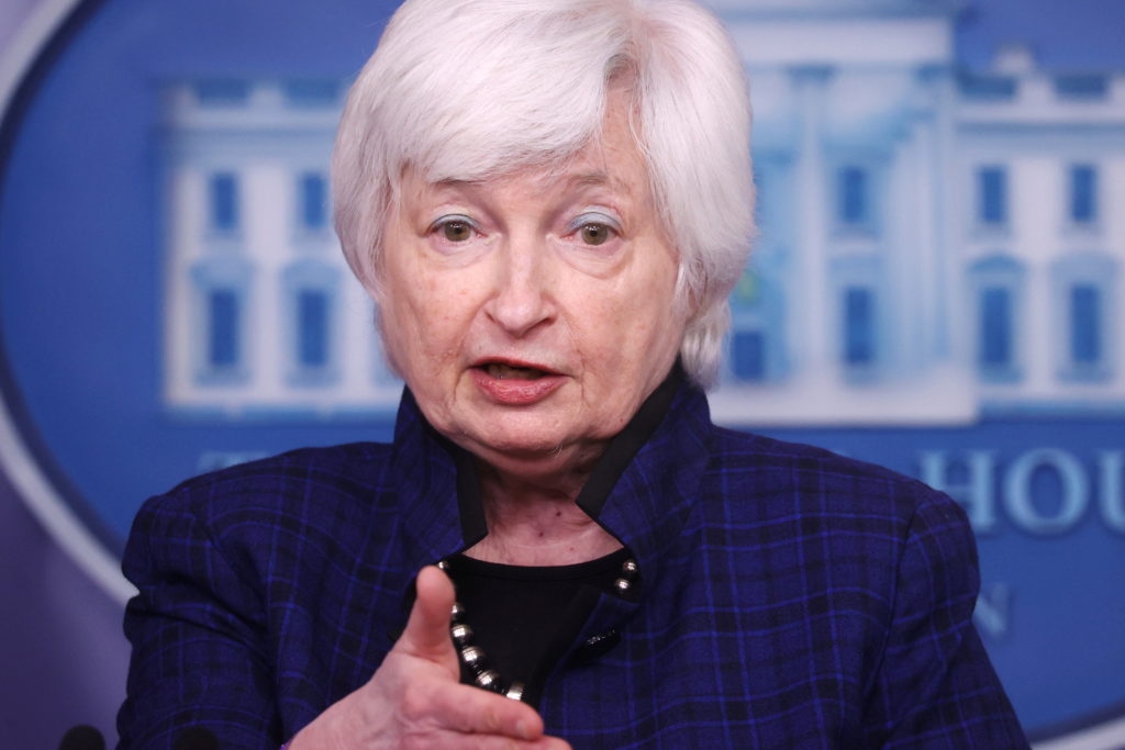 Bộ trưởng Tài chính Mỹ Janet Yellen cho biết Mỹ sẽ đạt giới hạn nợ liên bang vào ngày 1/8 tới. (Nguồn: Reuters)