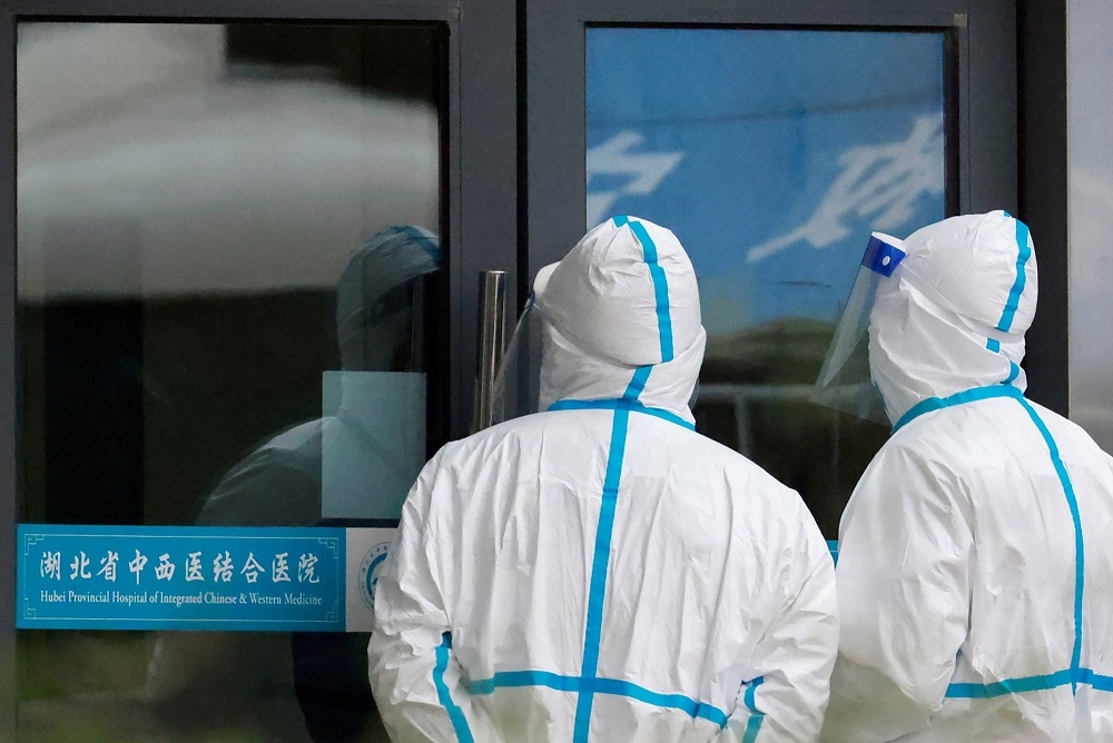 Các nhà điều tra quốc tế đến Vũ Hán, Trung Quốc, điều tra nguồn gốc dịch COVID-19 vào tháng 1/2021. (Nguồn: Reuters)