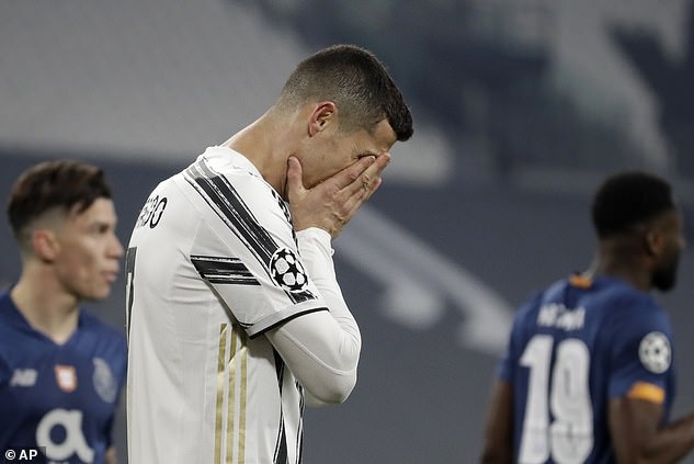 Cristiano Ronaldo sẽ sẽ tiếp tục thi đấu cho Juventus trong mùa giải này. (Nguồn: AP)