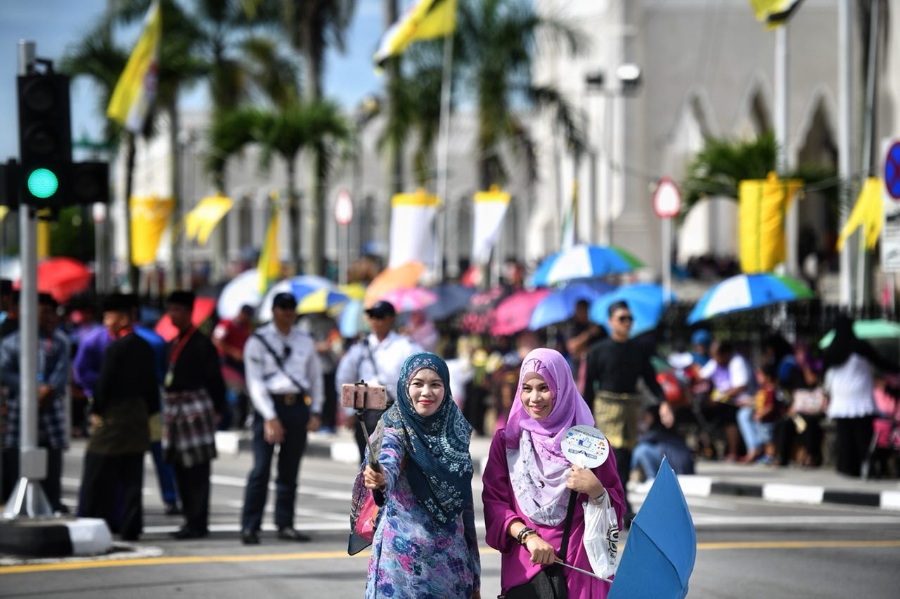 Những điều cần biết để 'ghi điểm' khi giao tiếp với người Brunei