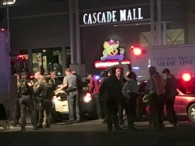 Mỹ: Xả súng tại trung tâm thương mại, 3 người thiệt mạng