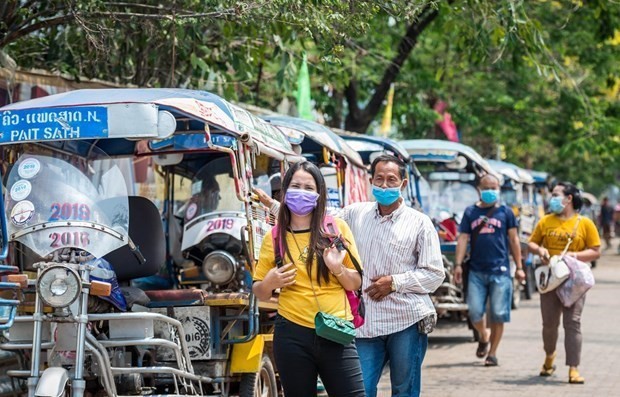 Dịch Covid-19 ở Lào: Biến thể Delta lây lan phức tạp, thách thức cả người đã tiêm hai mũi vaccine
