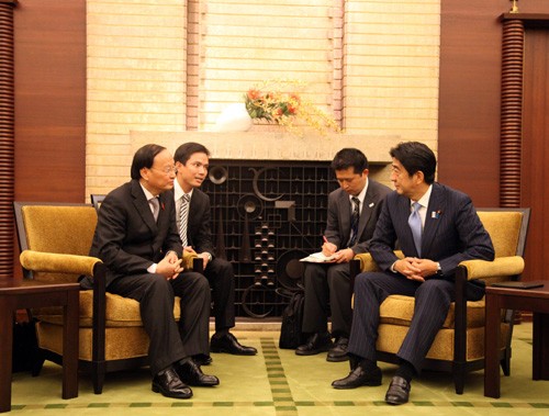 Chủ tịch Hội hữu nghị Việt Nam-Nhật Bản Tô Huy Rứa và cuộc gặp không thành nhưng để lại ấn tượng sâu sắc với cố Thủ tướng Abe