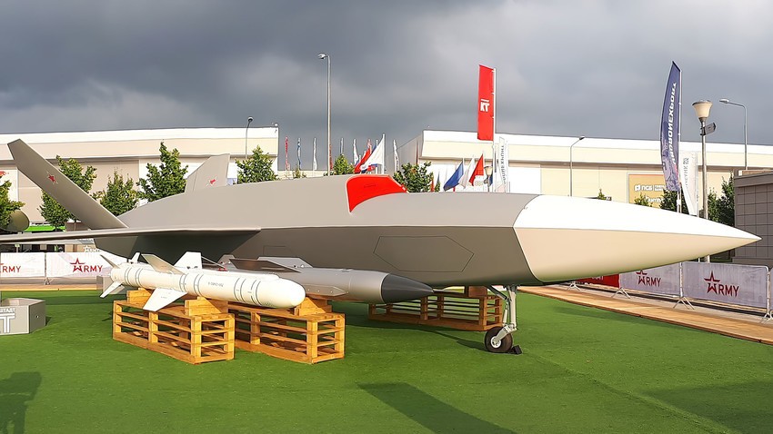 Grom có thể sử dụng tên lửa không đối đất tầm ngắn module đa năng siêu thanh X-38 để tấn công các mục tiêu trên mặt đất. (Nguồn: Kirill Borisenko)