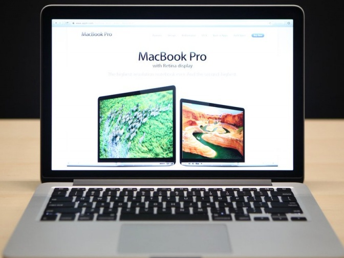 Apple không còn ưu tiên sản xuất MacBook