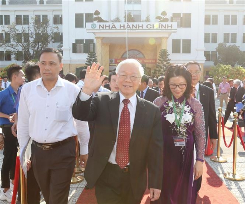bao nga ca ngoi su lua chon con duong di den tuong lai cua viet nam