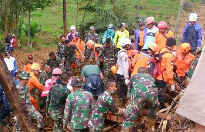 41 người mất tích sau sạt lở đất tại Indonesia