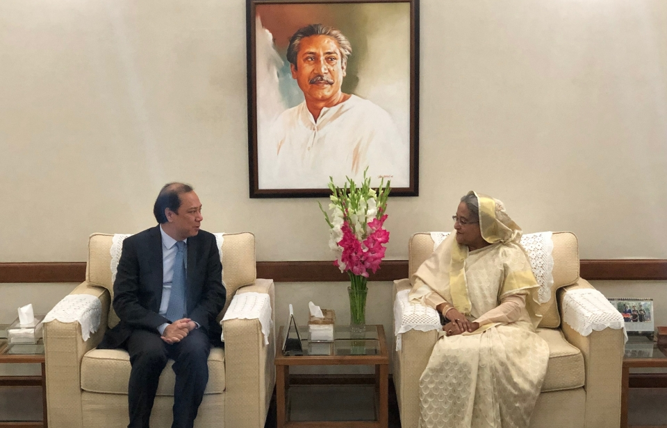 Đặc phái viên Thủ tướng Chính phủ, Thứ trưởng Ngoại giao Nguyễn Quốc Dũng thăm Bangladesh