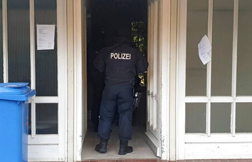Cảnh sát Đức bắt giữ 3 nghi can người Iraq lên kế hoạch tấn công khủng bố
