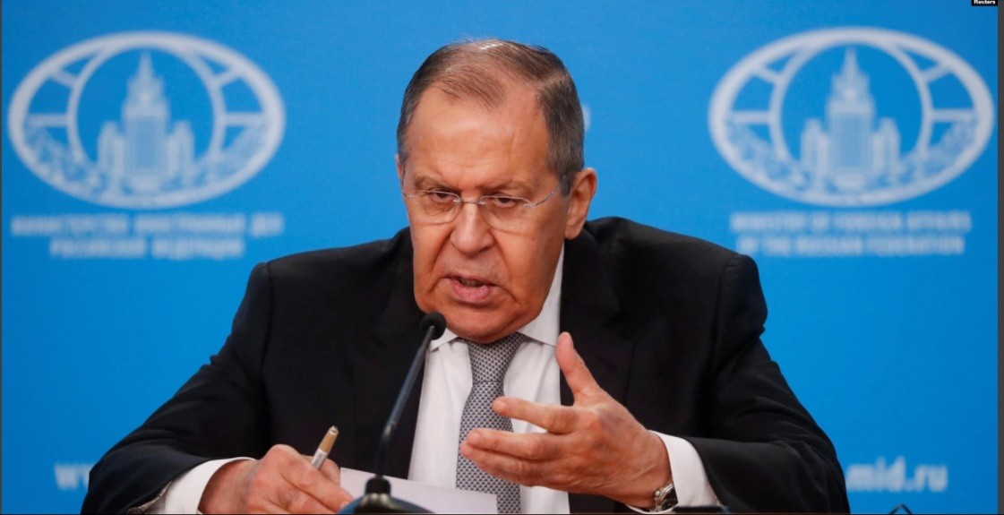 Ngoại trưởng Nga Sergei Lavrov trong cuộc họp báo lớn thường niên tổng kết hoạt động đối ngoại của Nga trong năm 2021 tại Moscow, ngày 14/1. Trong phần hỏi đáp, Ngoại trưởng Lavrov đã chủ yếu trả lời các câu hỏi về cuộc đàm phán mới đây giữa Nga với Mỹ và