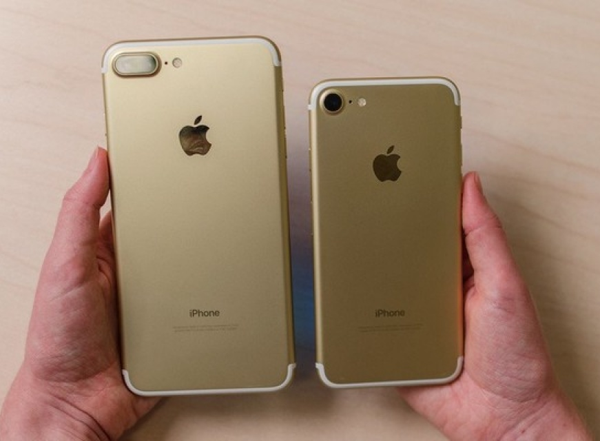 Doanh số iPhone kỷ lục giúp Apple “bùng nổ” trong quý vừa qua