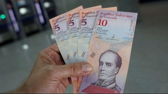 Venezuela: ‘Bão’ siêu lạm phát lên tới gần 3.000%