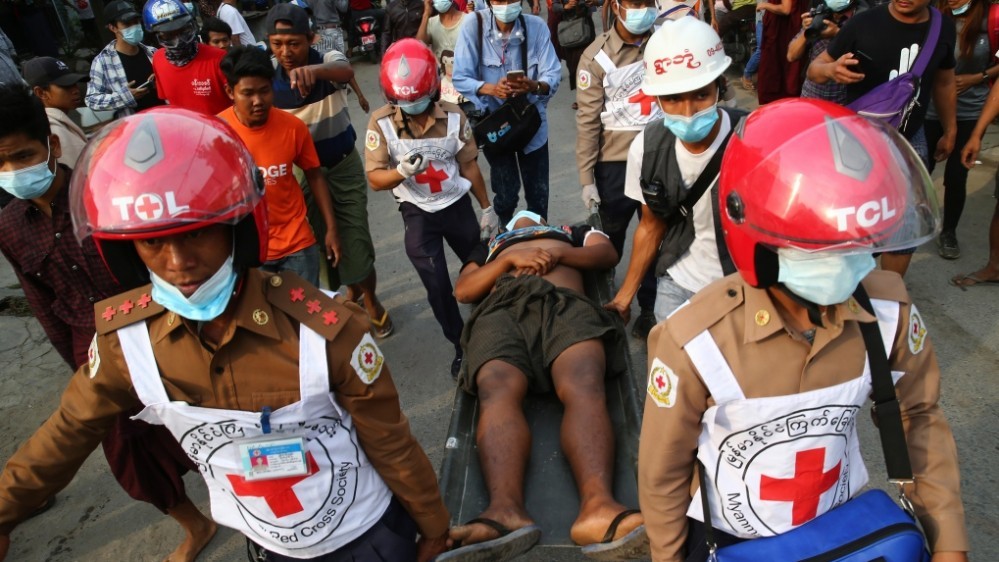Tình hình Myanmar: Biểu tình tiếp diễn, thêm 2 người thiệt mạng, 20 người bị thương