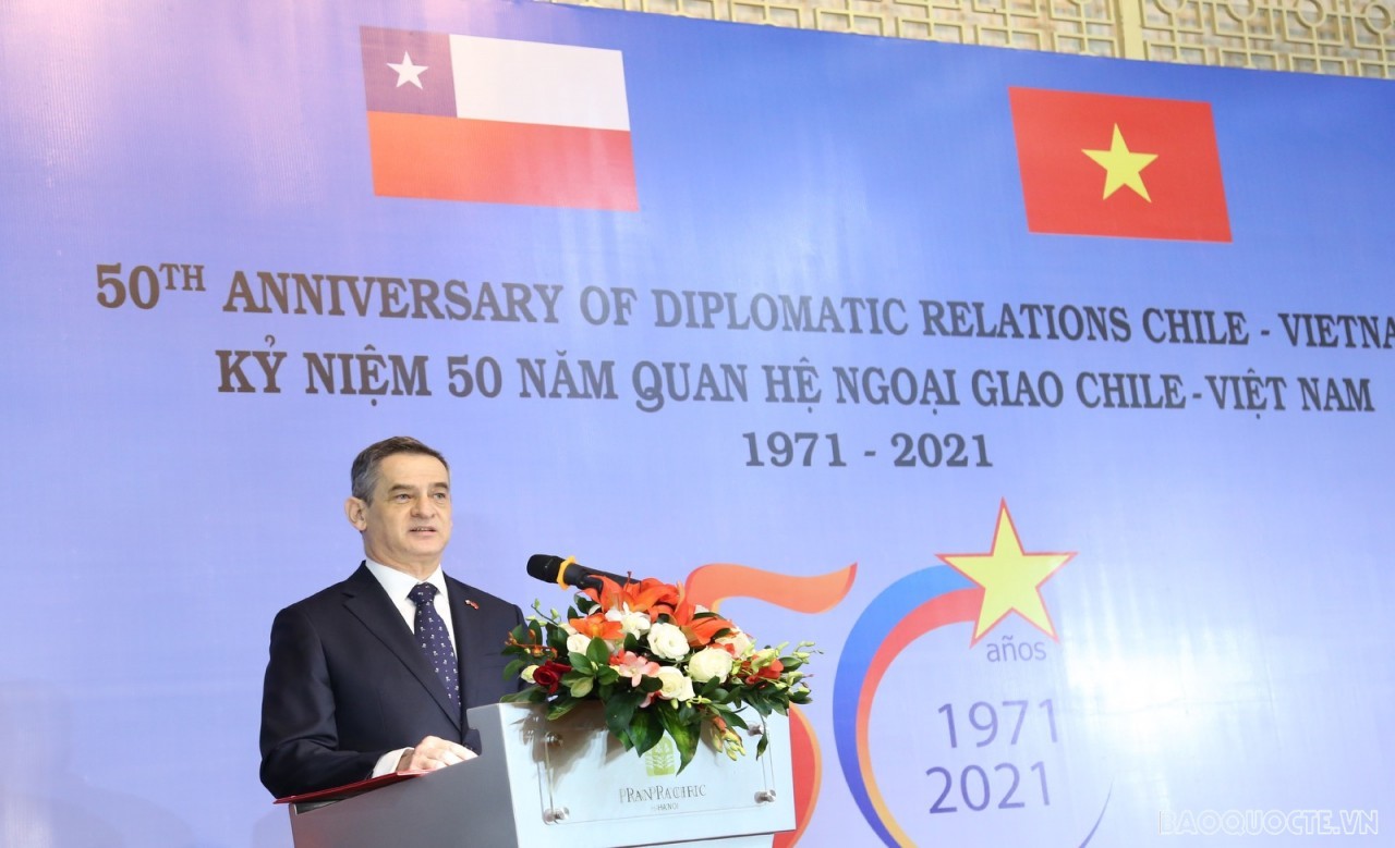 Đại sứ Chile chia sẻ về lần đầu tiên trải nghiệm văn hóa truyền thống Tết Nguyên đán của Việt Nam