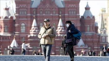 Dịch Covid-19: Nga giám sát y tế gần 200.000 người, Hàn Quốc cách ly 2 tuần bắt buộc tất cả người nhập cảnh