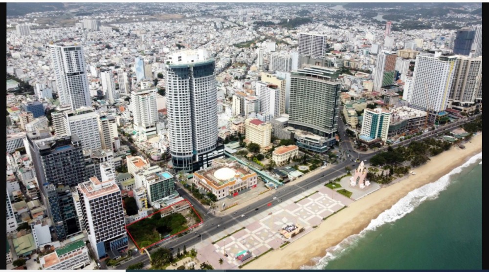 Travel firms explore tourism products in Khanh Hoa province