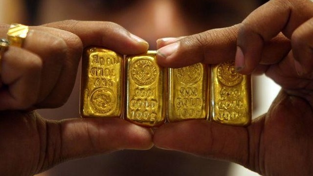 Giá vàng hôm nay 13/11/2023: Giá vàng để mốc 2.000 USD lại phía sau, điều gì sẽ ủng hộ kim loại quý?