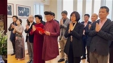 Embassy in France commemorates death anniversary of Hung Kings