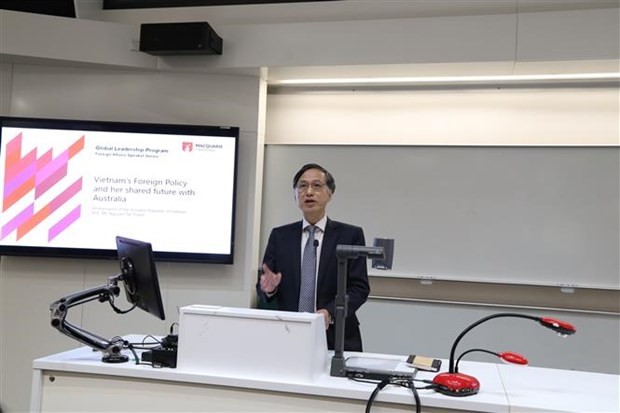 Vietnamese Ambassador to Australia Nguyen Tat Thanh speaks at the event (Photo: VNA)