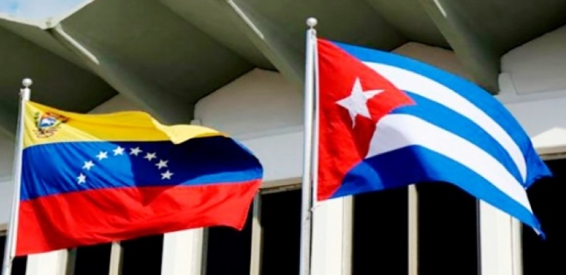 Venezuela nối lại việc gửi dầu thô nhẹ cho Cuba