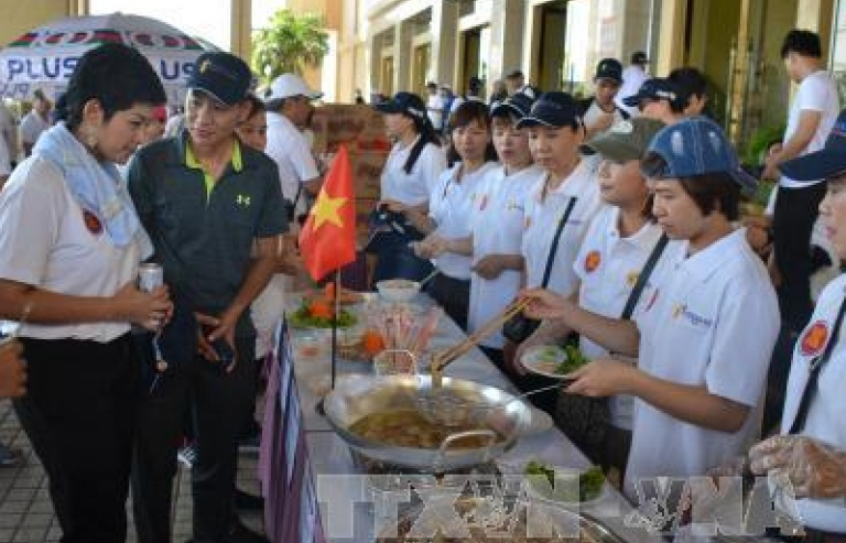 Việt Nam đồng chủ trì sự kiện thể thao từ thiện tại Campuchia
